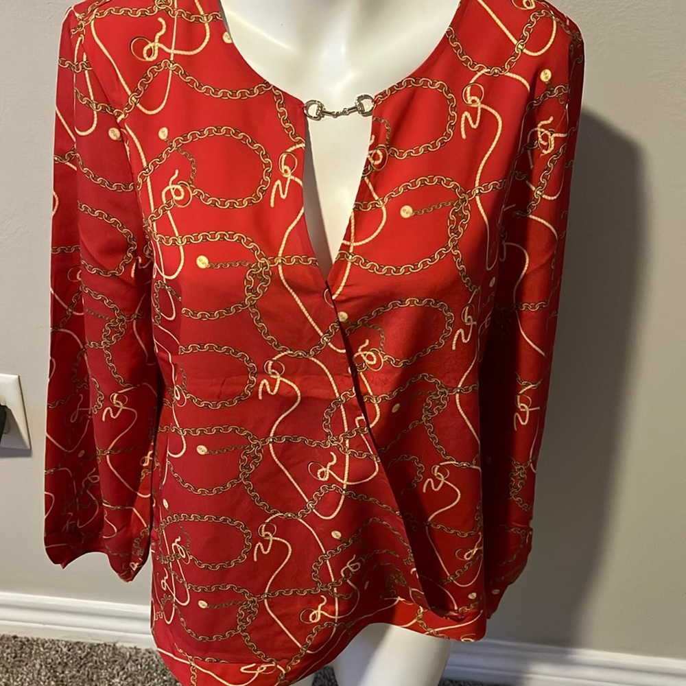 Marc New York women’s top size M